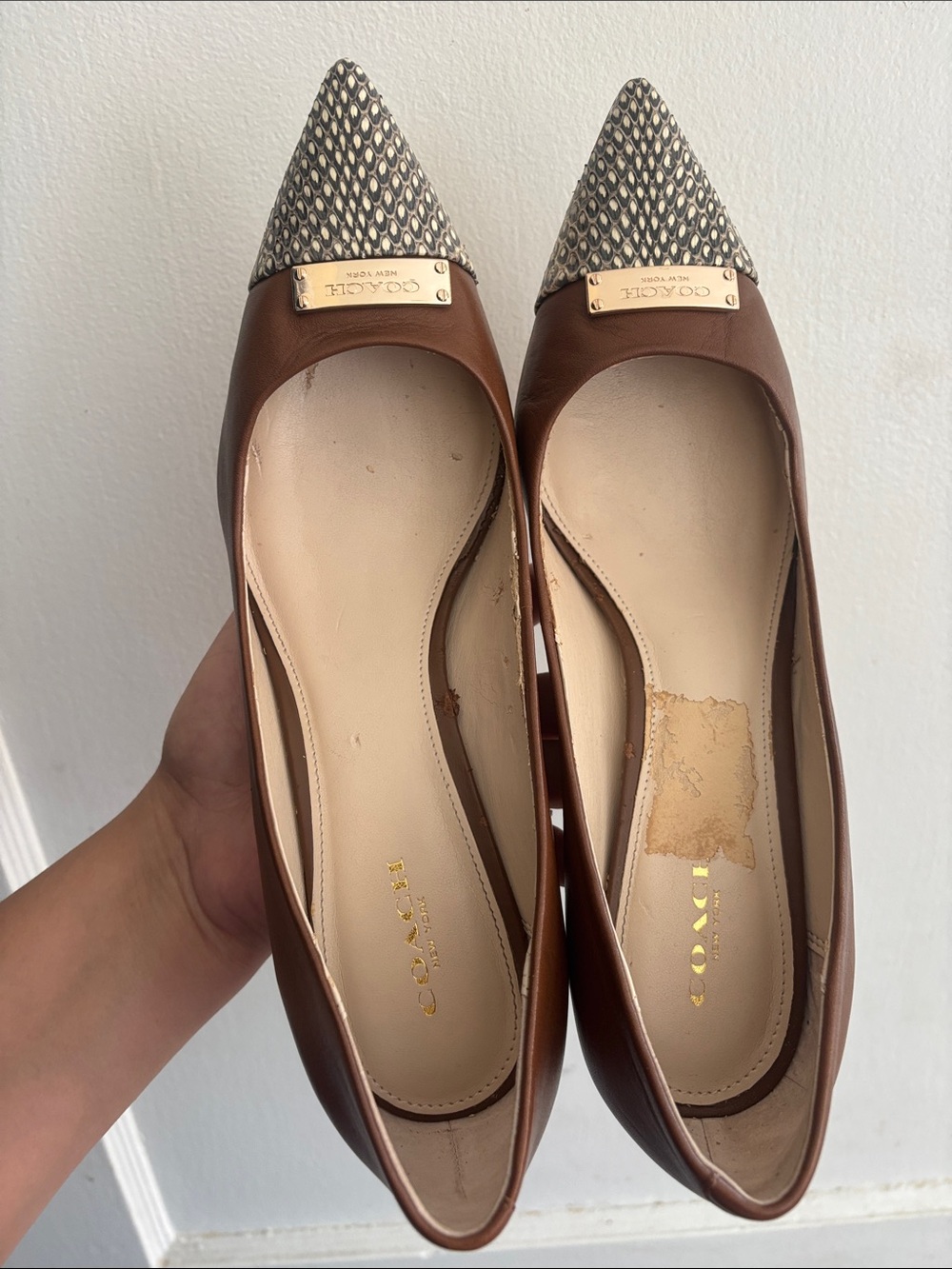 COACH Brown Leather Pointed Toe Flats with Patterned Toe and Gold Plaque - Picture 11 of 16